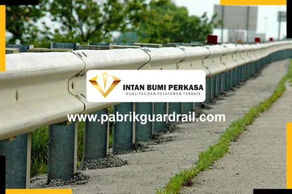 ﻿Harga Guardrail Pagar Pembatas Jalan Lumajang Galvanis Tahan Karat